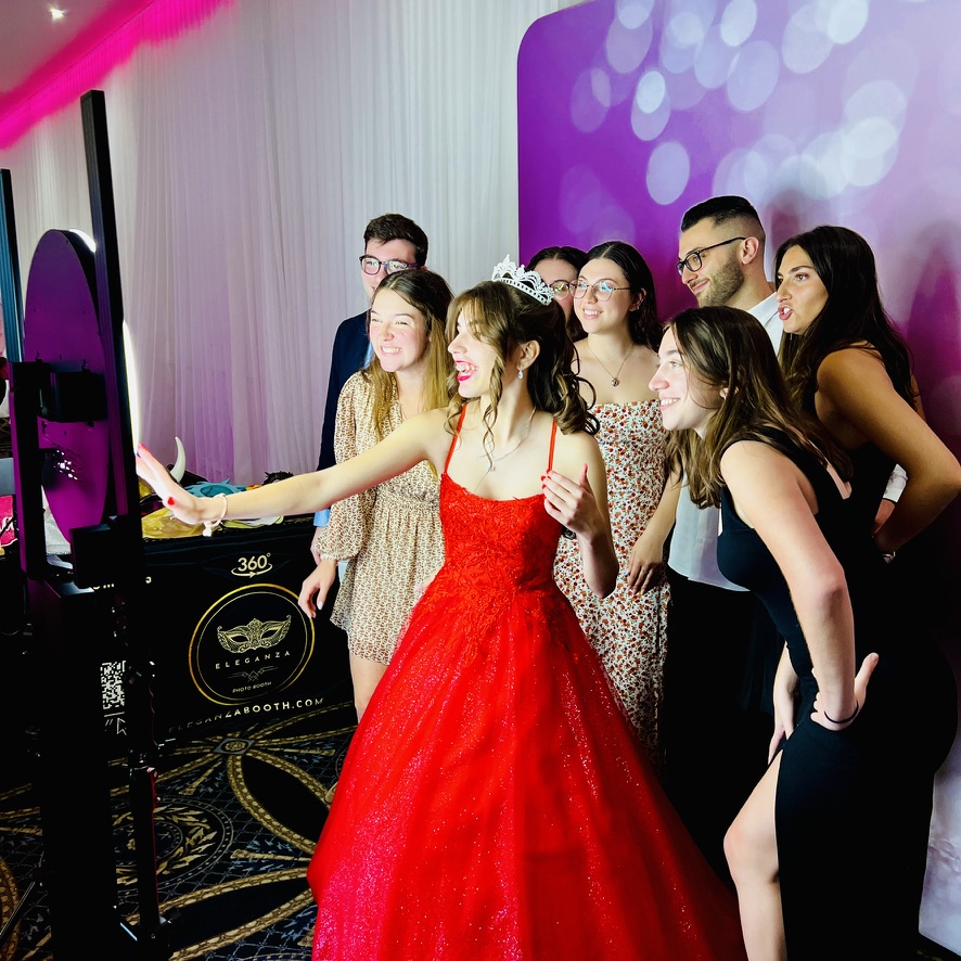 Photobooth pour quinceañera lors d’un événement dans le Grand Montréal