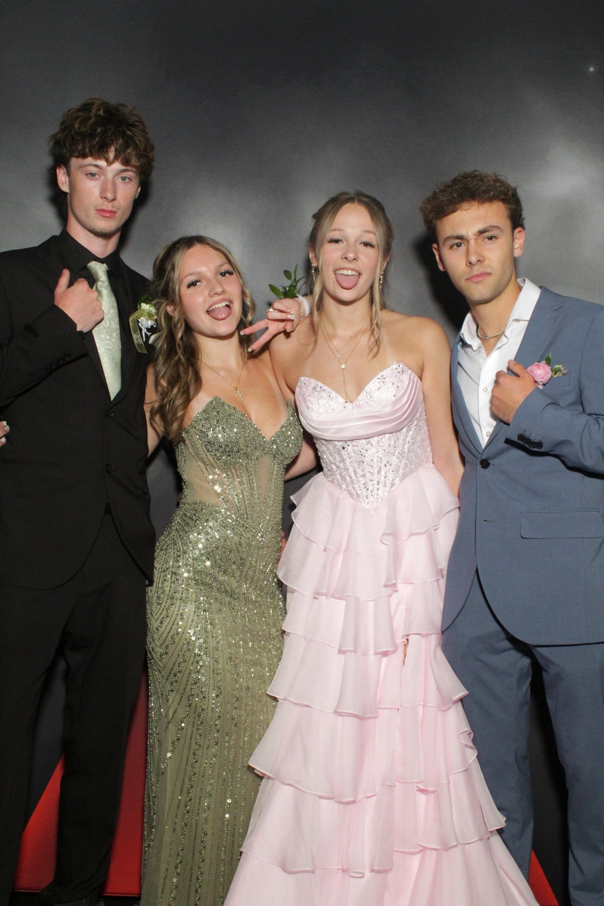 Photobooth pour bal de finissants lors d’un événement dans le Grand Montréal