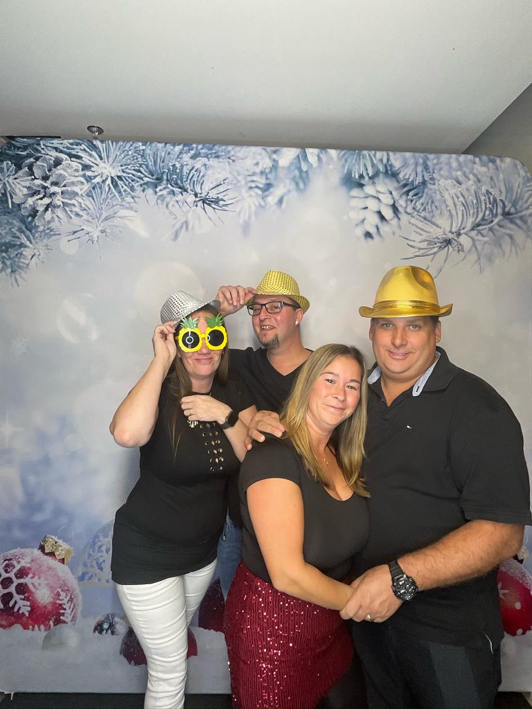 Photobooth corporativo en Hotel Montreal Metropolitan durante un evento en el Gran Montreal